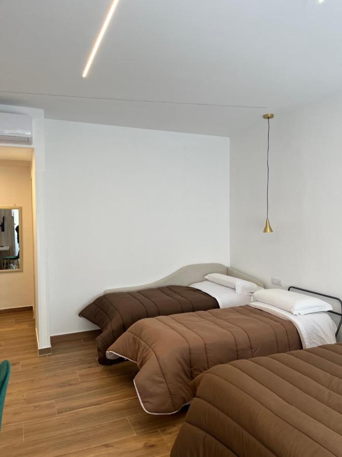 Toledo3 Hotel Nápoly Kültér fotó